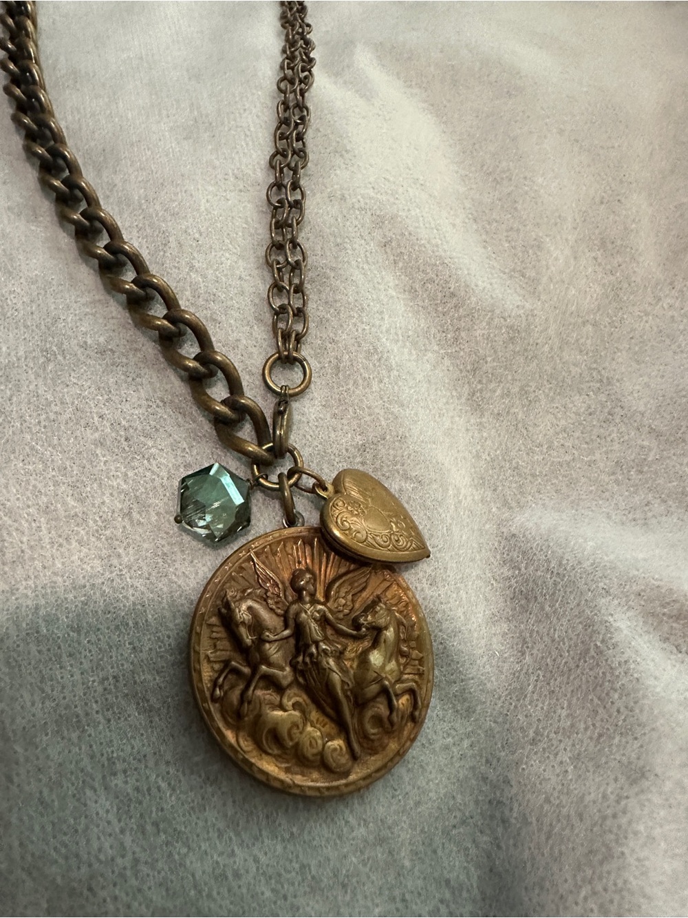 Antique-Style Bronze Angel Medallion with a Heart and blue jewel necklace - Picture 2 of 4